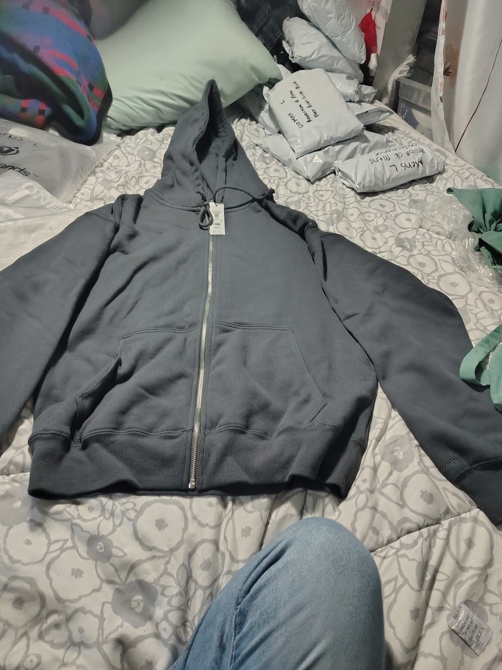 Garage Men's Zip-Up Hoodie in Charcoal - Picture 6 of 7